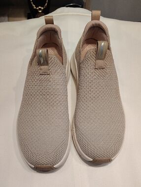 Skechers Slip-On Knit Sneakers in Light Taupe